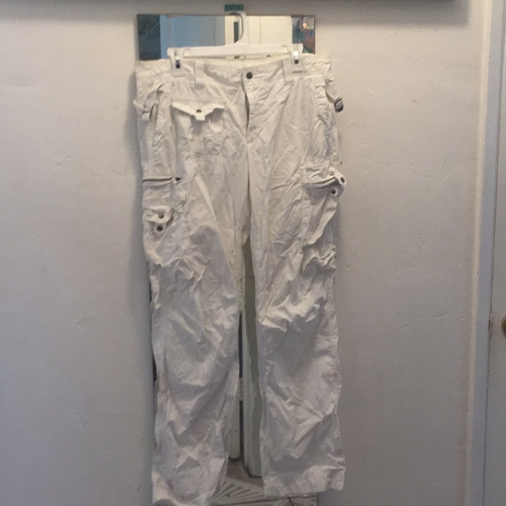 Gap white multi pockets long pant